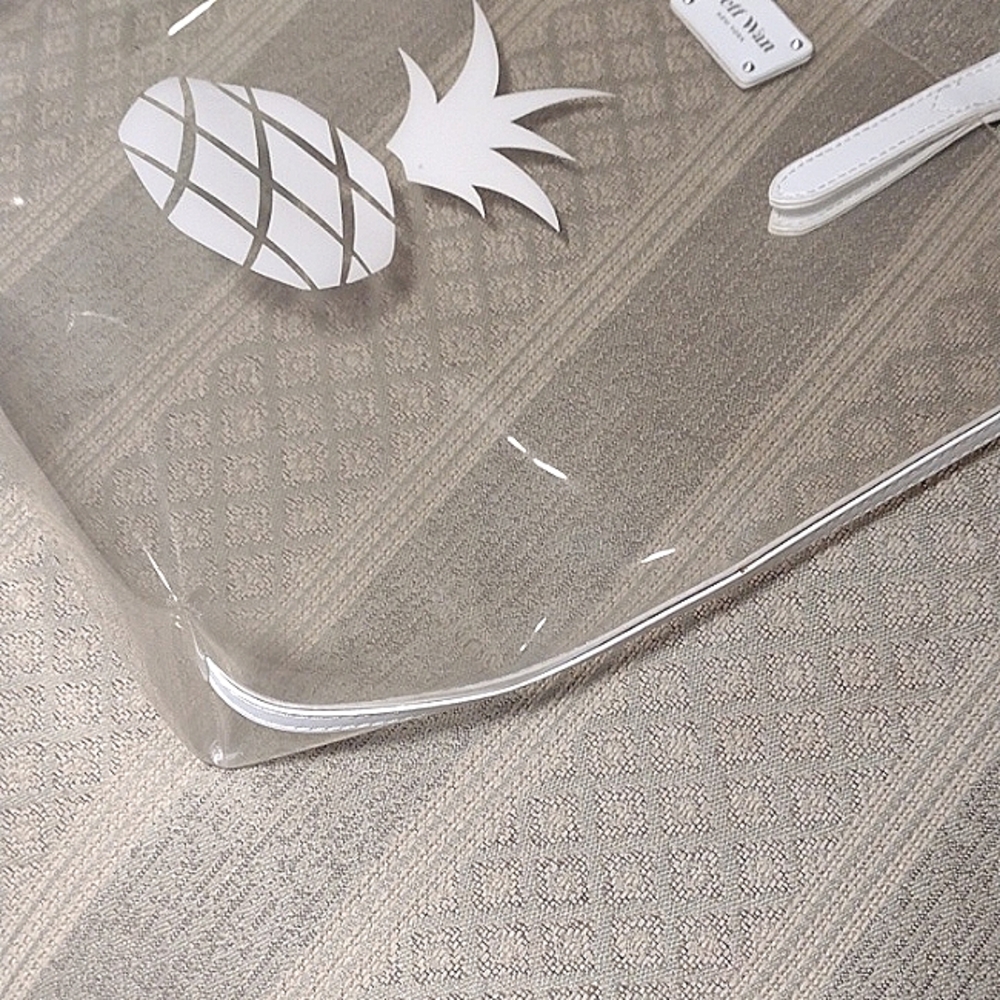Jeff Wan 🍍Clear Pineapple Bazar Tote - Picture 10 of 16